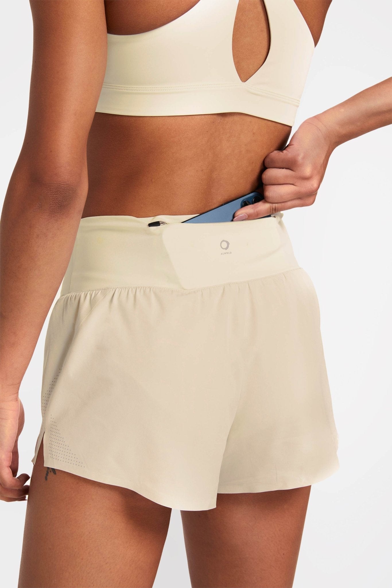 ALRN FEATHERWEIGHT SHORT | ALWRLD | Evolve Fit Wear