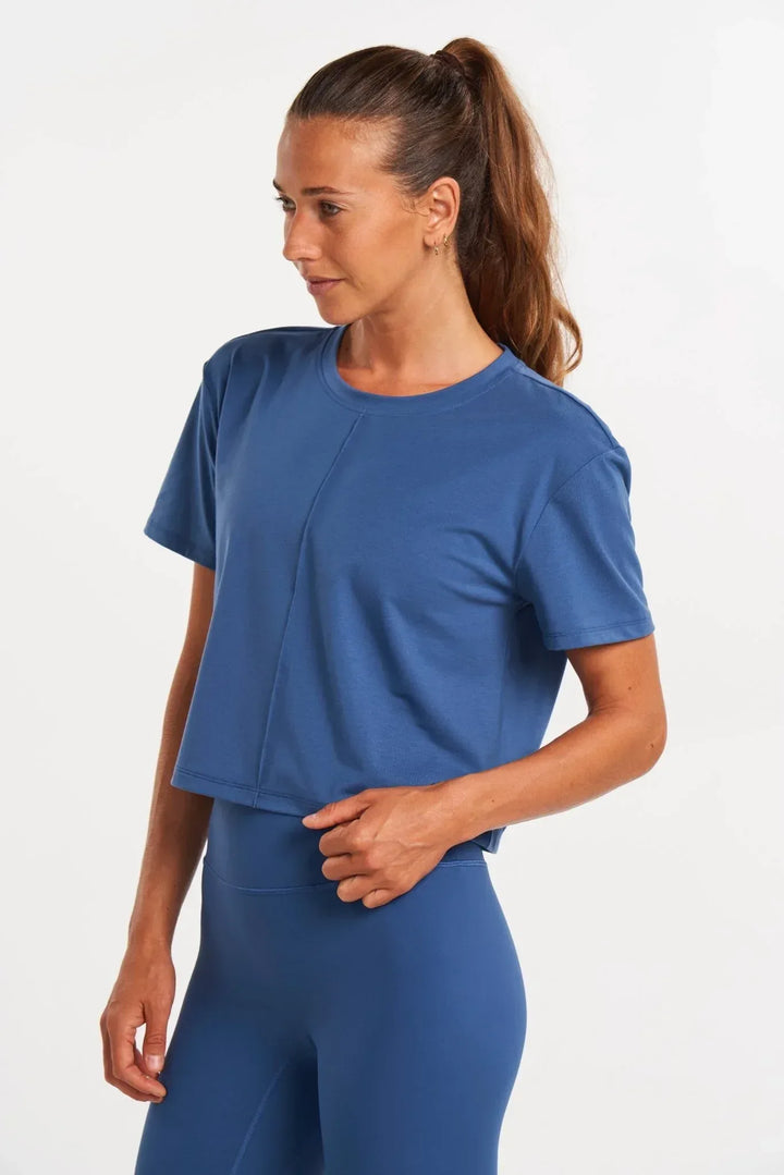 alsprt-pintuck-tee-alwrld-evolve-fit-wear-782338 - Evolve Fit Wear - alsprt-pintuck-tee-alwrld-evolve-fit-wear-782338