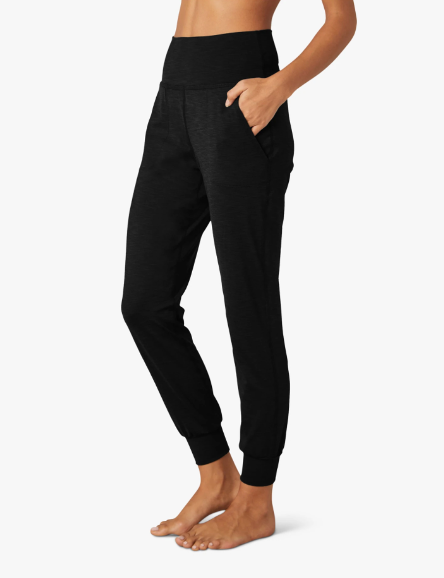 Beyond Yoga Heather Rib Midi Jogger Evolve Fit Wear