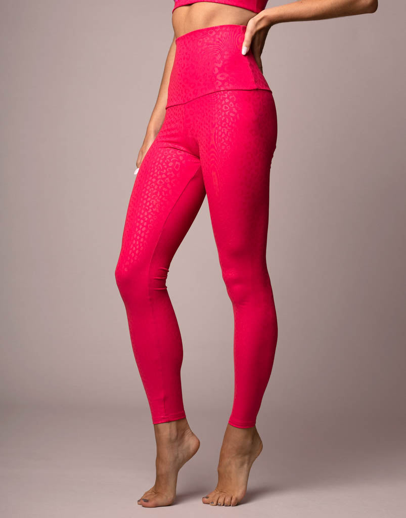 Embossed Leopard Legging Cherry