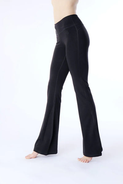 Green apple top yoga pants