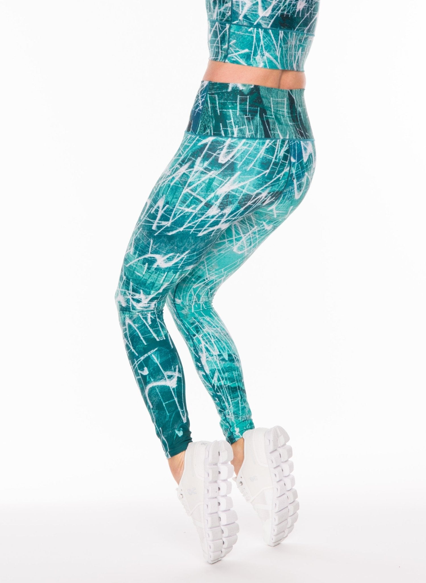 Impress Yoga Pants | Colorado Threads Clothing | Evolve Fit Wear
