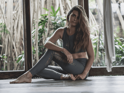 Lavina Yoga Legging in Stone Grey | Vagabond Goods | Evolve Fit Wear