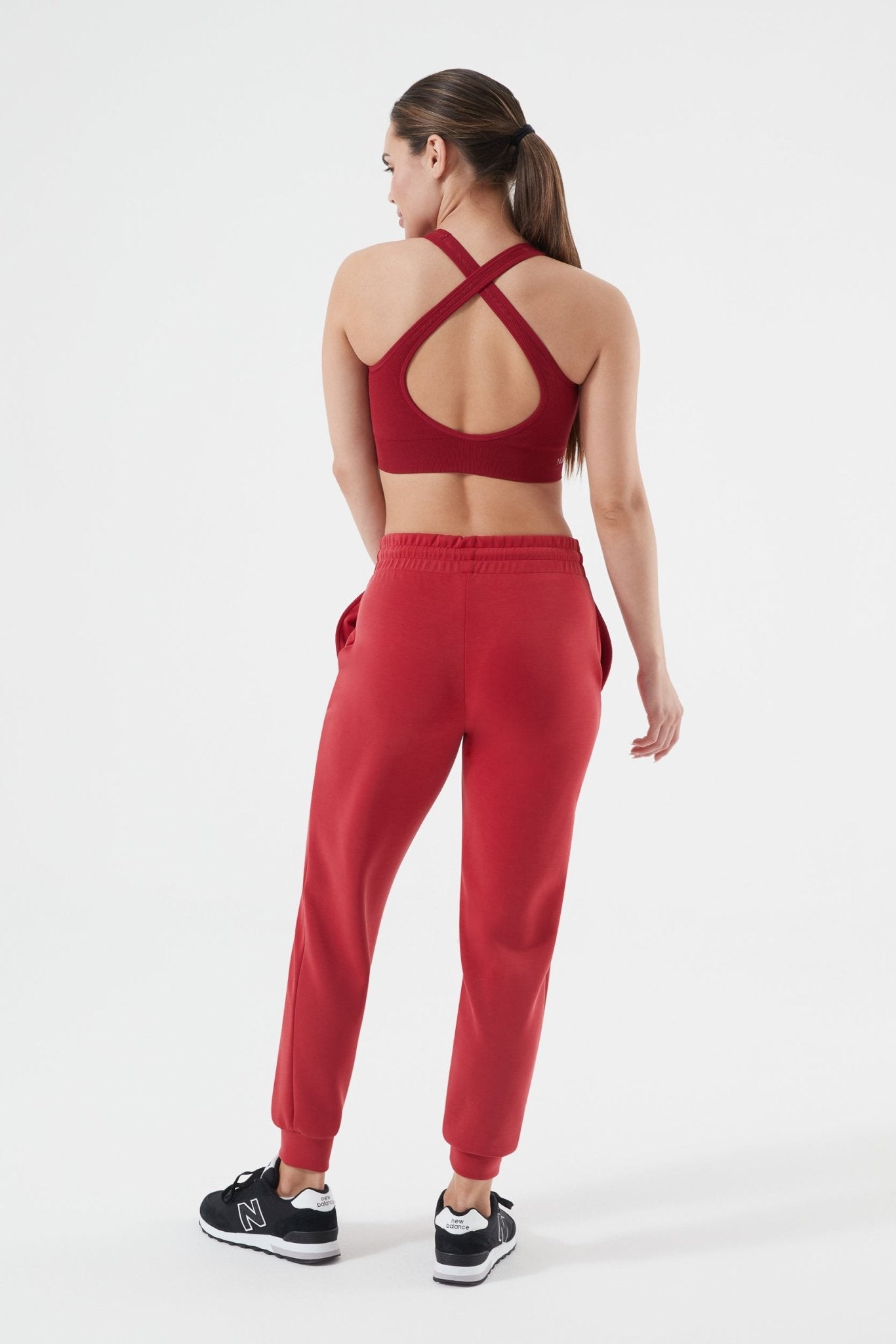 One by One Scoop Bra - Seamless Criss - Cross Back Strap | NUX | Evolve Fit Wear