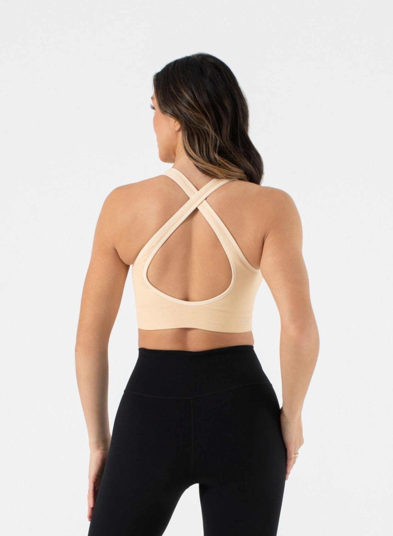 One by One Scoop Bra - Seamless Criss - Cross Back Strap | NUX | Evolve Fit Wear