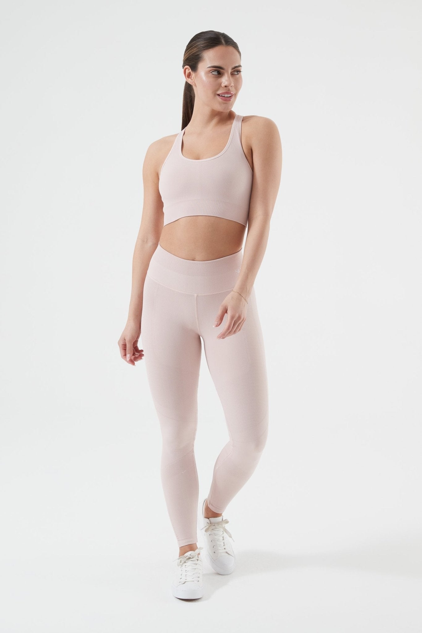 One by One Scoop Bra - Seamless Criss - Cross Back Strap | NUX | Evolve Fit Wear