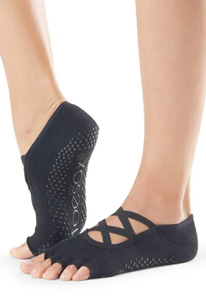 socks_grip_elle_ht_black_1_3_390e8c7e-b1e2-4776-9de7-157903ee1267 - Evolve Fit Wear - socks_grip_elle_ht_black_1_3_390e8c7e-b1e2-4776-9de7-157903ee1267