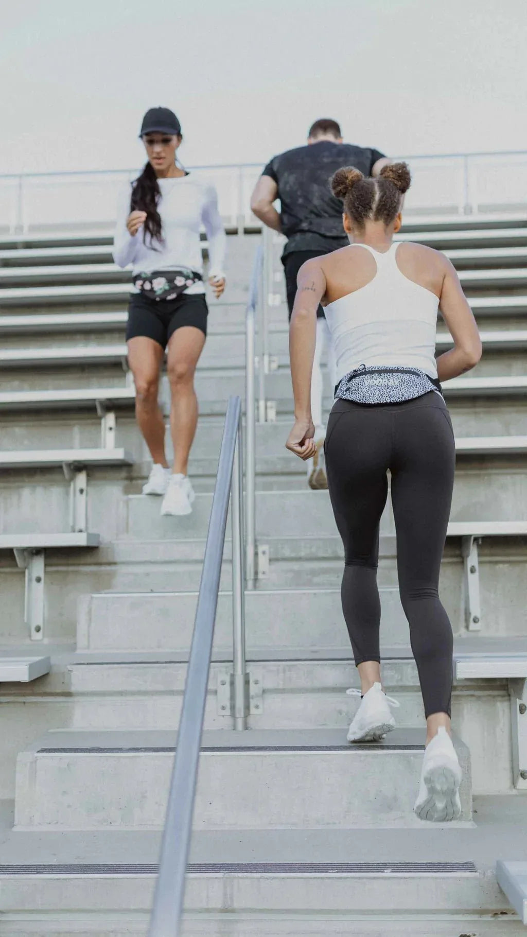 vooray-active-fanny-pack-vooray-evolve-fit-wear-225104 - Evolve Fit Wear - vooray-active-fanny-pack-vooray-evolve-fit-wear-225104