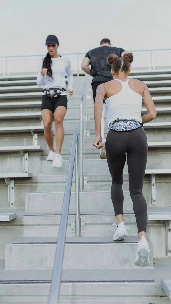 vooray-active-fanny-pack-vooray-evolve-fit-wear-225104 - Evolve Fit Wear - vooray-active-fanny-pack-vooray-evolve-fit-wear-225104