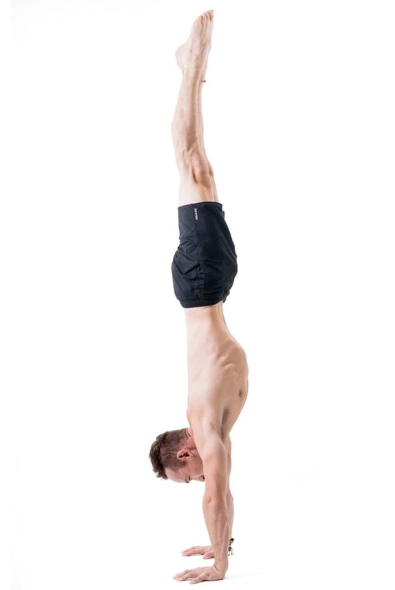 Yoga Crow Black Swerve Short - Evolve Fit Wear