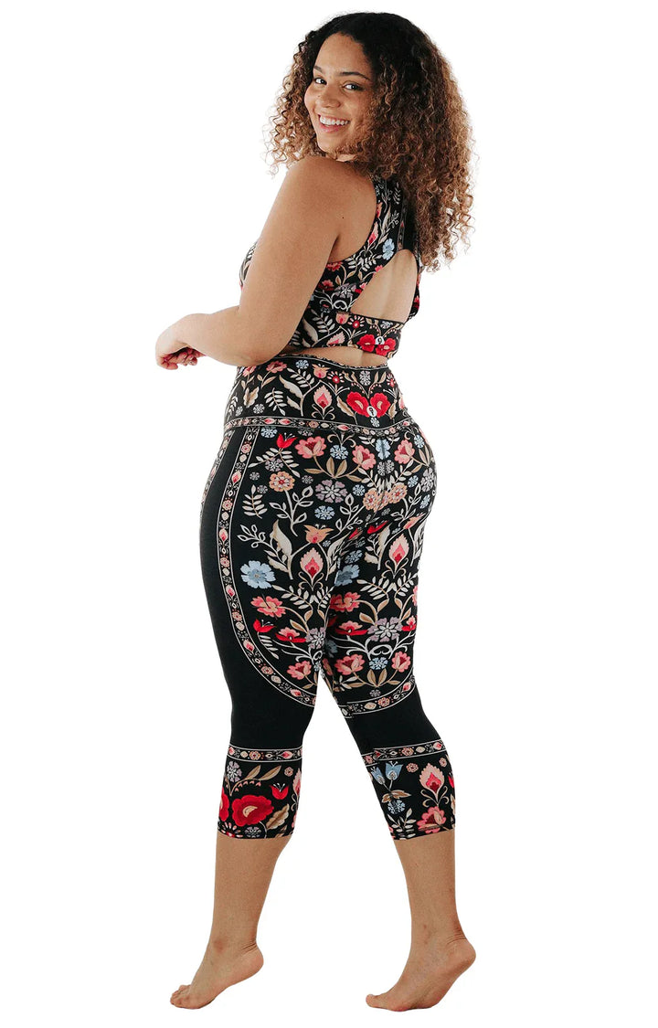 yoga-democracy-rustica-printed-yoga-crops-yoga-democracy-evolve-fit-wear-745751 - Evolve Fit Wear - yoga-democracy-rustica-printed-yoga-crops-yoga-democracy-evolve-fit-wear-745751