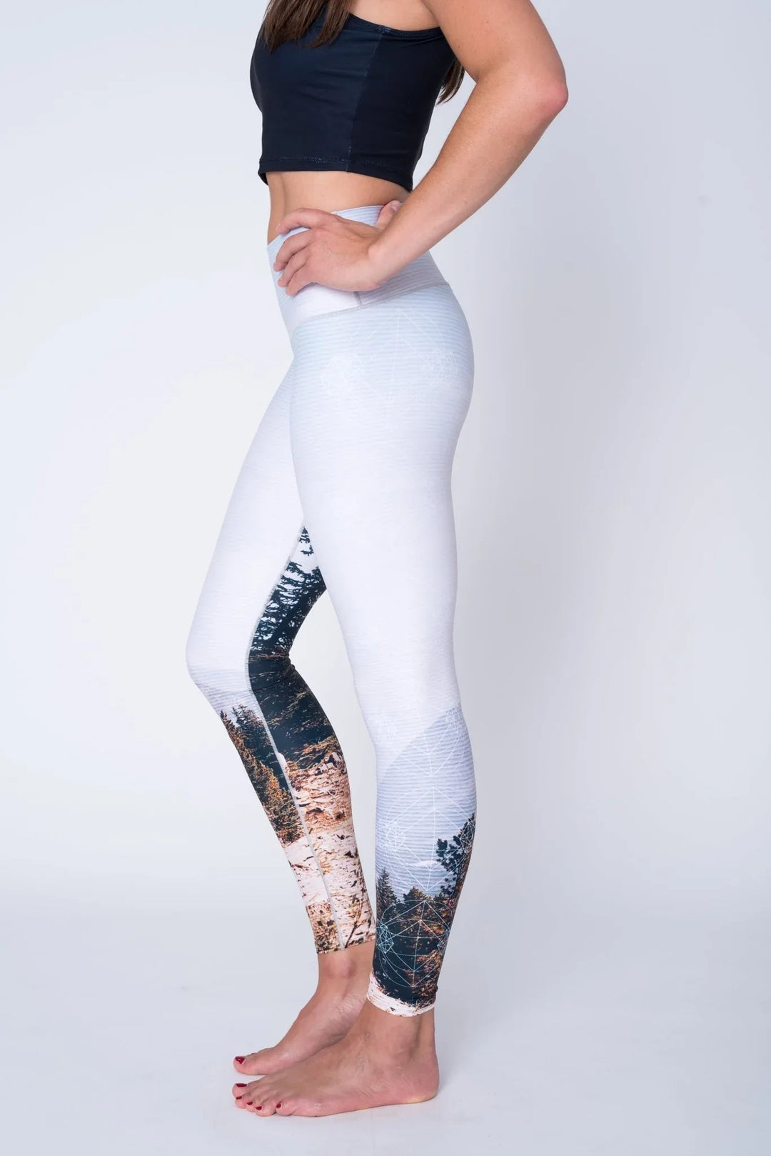 yoga-pants-mountain-vista-colorado-threads-clothing-evolve-fit-wear-895814 - Evolve Fit Wear - yoga-pants-mountain-vista-colorado-threads-clothing-evolve-fit-wear-895814