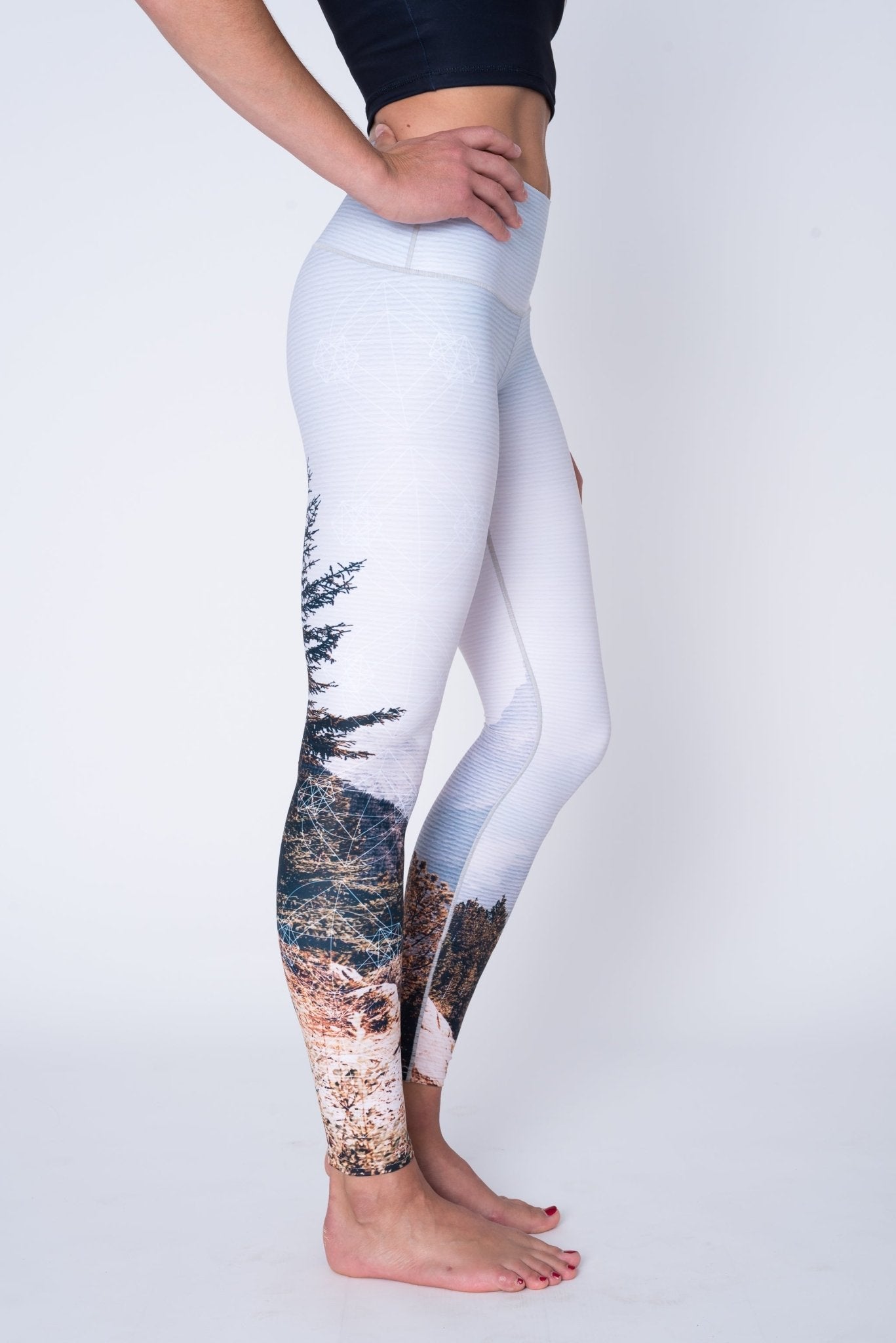 Yoga Pants Mountain Vista | Colorado Threads Clothing | Evolve Fit Wear